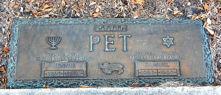 Jennie and Sam Pet's gravestone