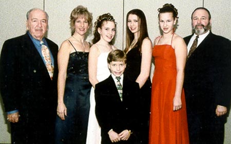 Richard and Beth and family at Amy Taylor's Bat Mitzvah (2002)