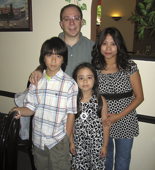 Laurence & Michelle Gilbert with Brendyn and Brittany (2007)