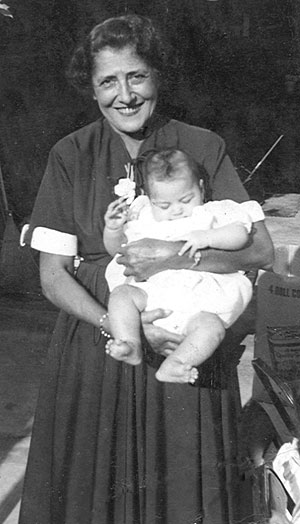 Baby Cathy Graf with grandmother Marye Weisbaum