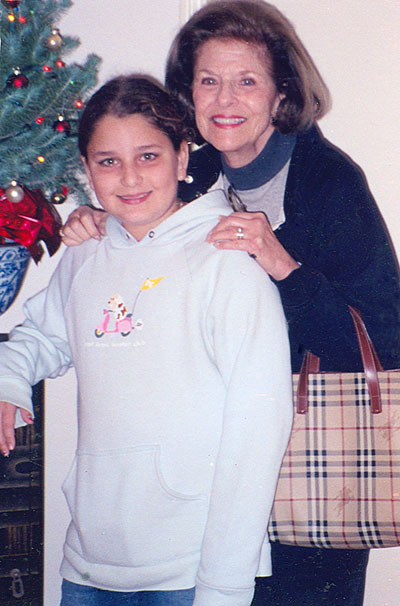Dorothy Graf with granddaughter Samantha Scadron 