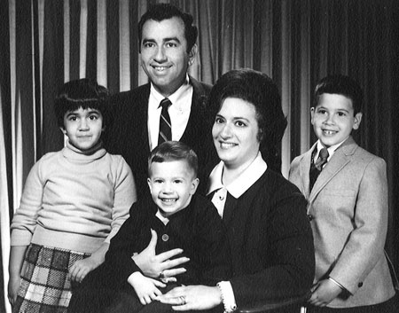 Arnold & Marsha Welner with children