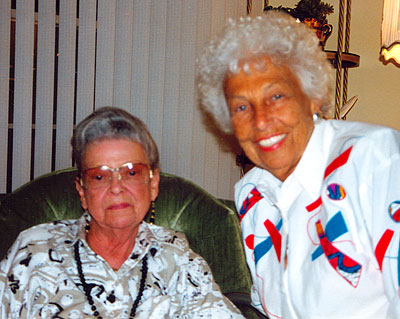 Bessie Hochman with cousin Thelma Seibel (1998)