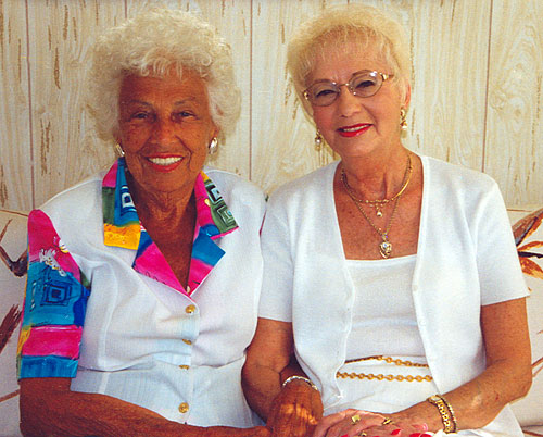 Thelma Seibel with niece Myrna Auerbach Lazare (1998)
