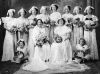 Mildred Andurer Liebowitz and her bridal party (1936)